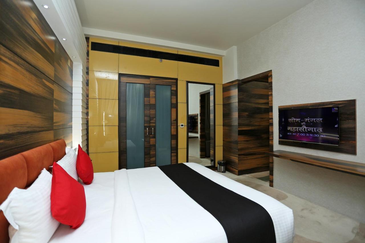 Golden Blossom Imperial Resorts Lucknow Dış mekan fotoğraf